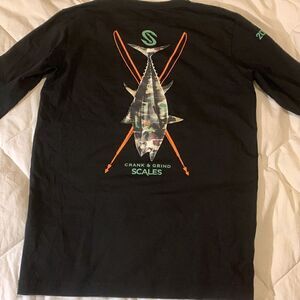 SCALESGEAR, long sleeve, new condition, men’s small, cotton/spandex